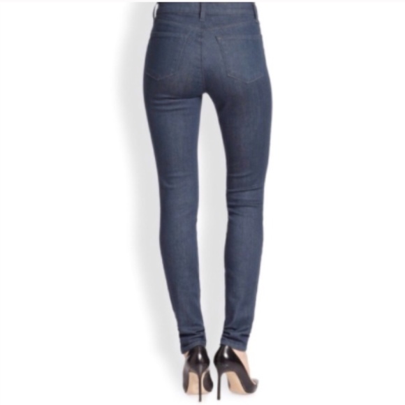 NWOT J Brand Super Skinny Stretch Mid-Rise Jean - Picture 2 of 6